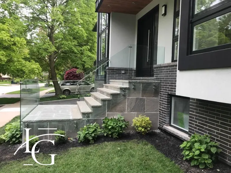 Front entry steps with standoff glass railing