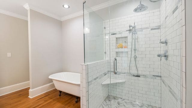 Quality Frameless Glass and Shower Door Enclosure in Toronto 2024