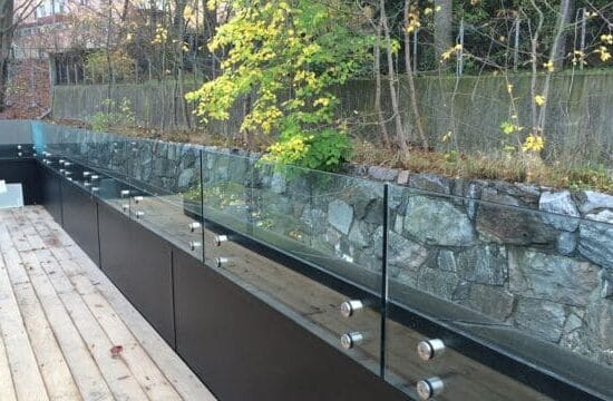 exterior-glass-railing