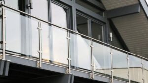 Glass-Railing-For-Balcony