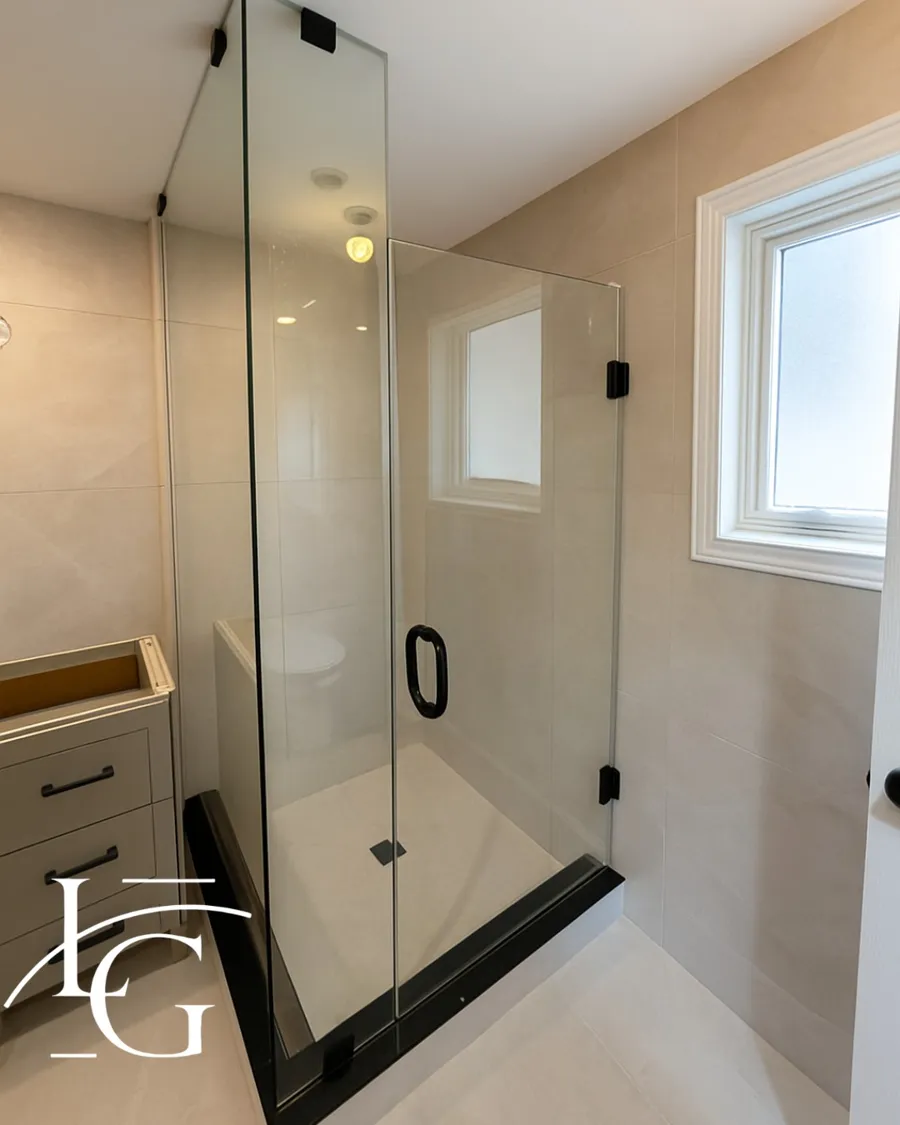 Frameless shower installed by Lux Glass in Vaughan