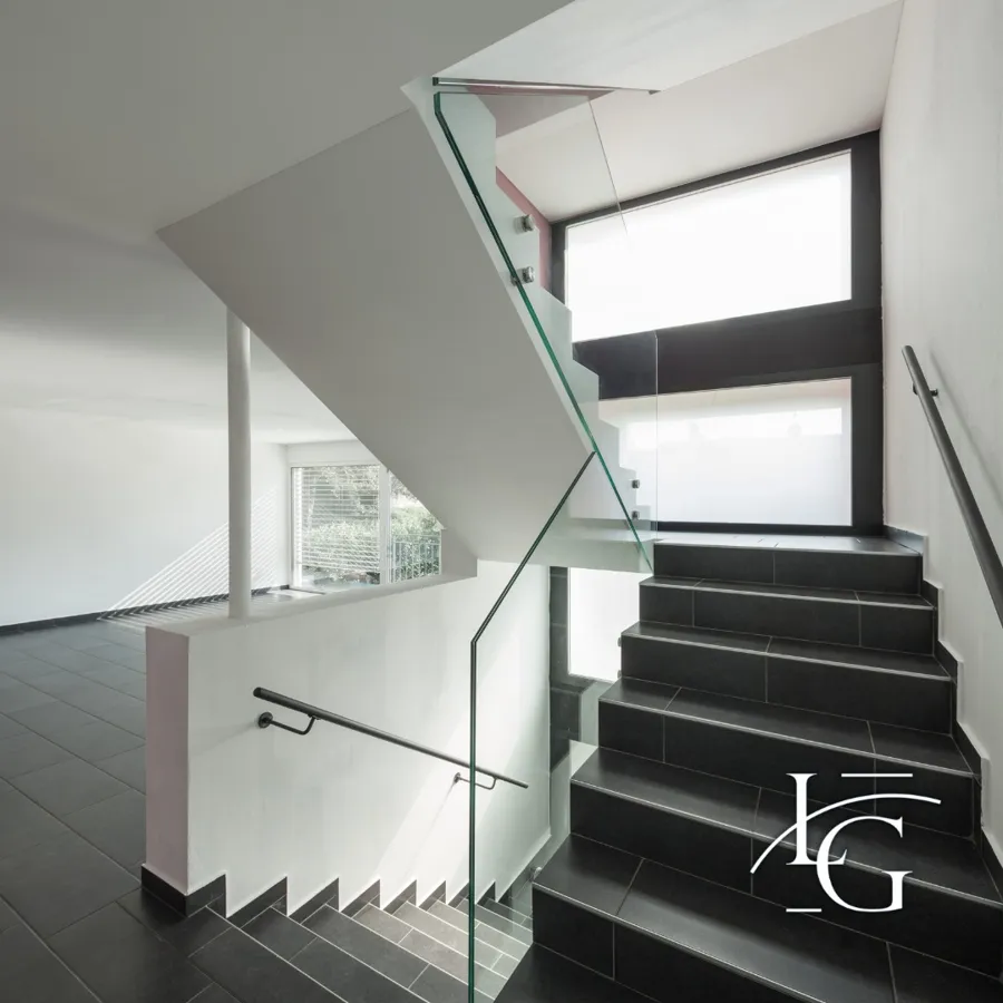Glass railing installed by Lux Glass in Guelph