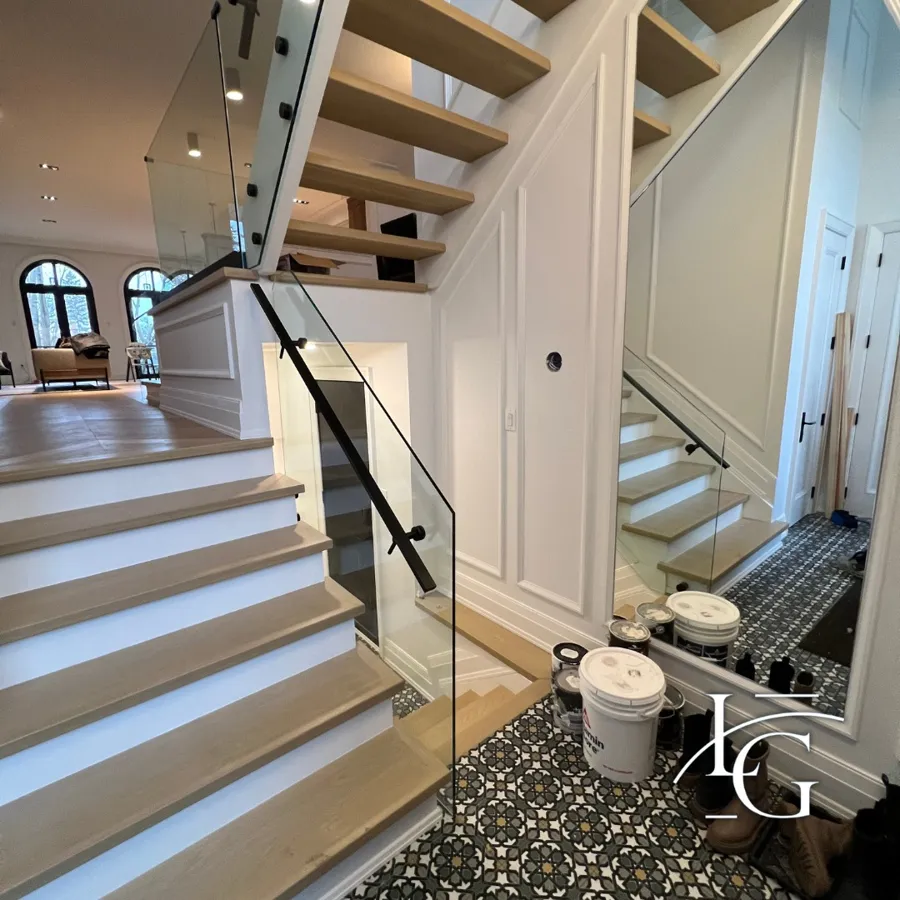 Glass railing installed by Lux Glass in Toronto, stair